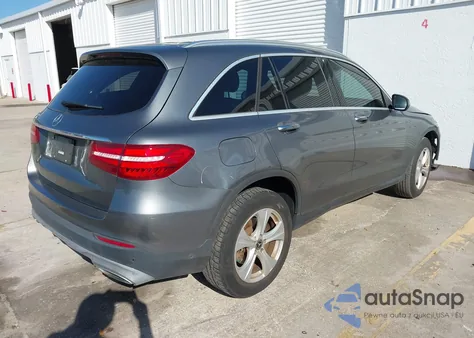 2018 Mercedes-Benz Glc 300 z USA, uszkodzony, nr VIN WDC0G4JB2JV086137